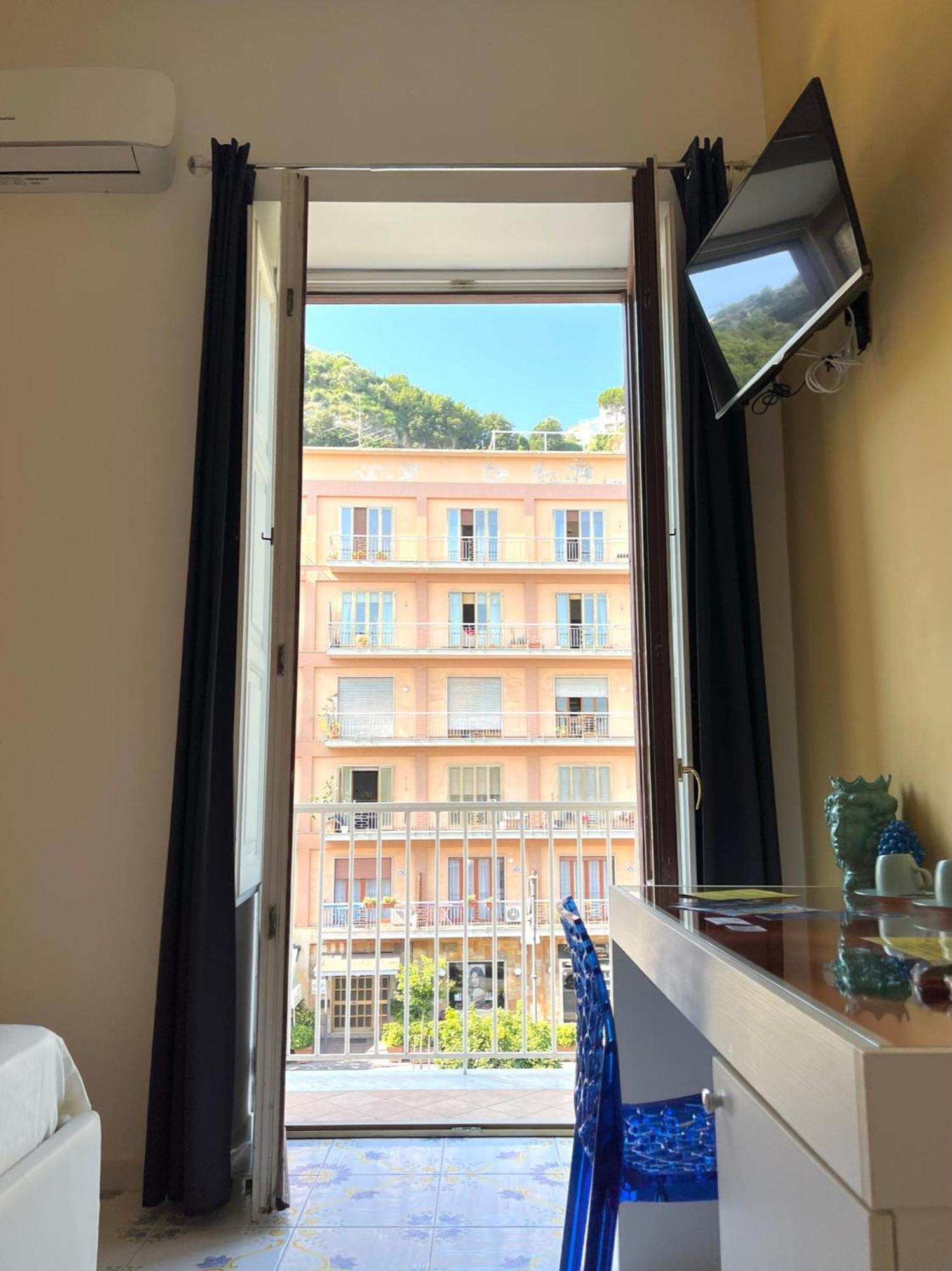 Sorrento Street View Hotel Екстериор снимка