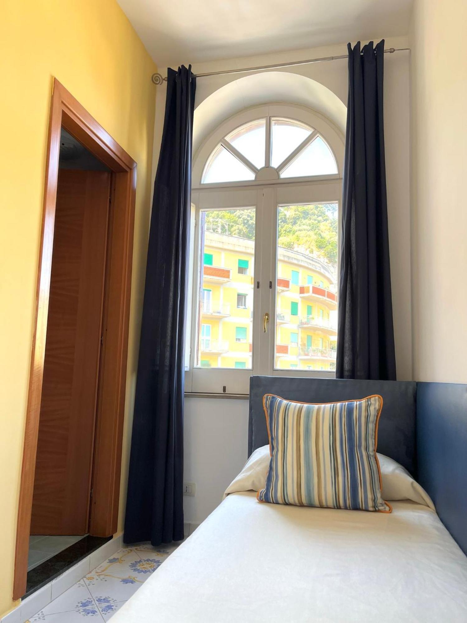 Sorrento Street View Hotel Екстериор снимка